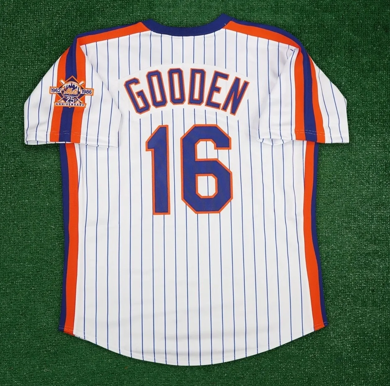 Dwight Gooden Autograph Signing - Image 5